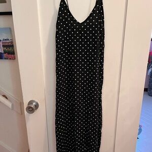 Old Navy maxi dress. Size large.